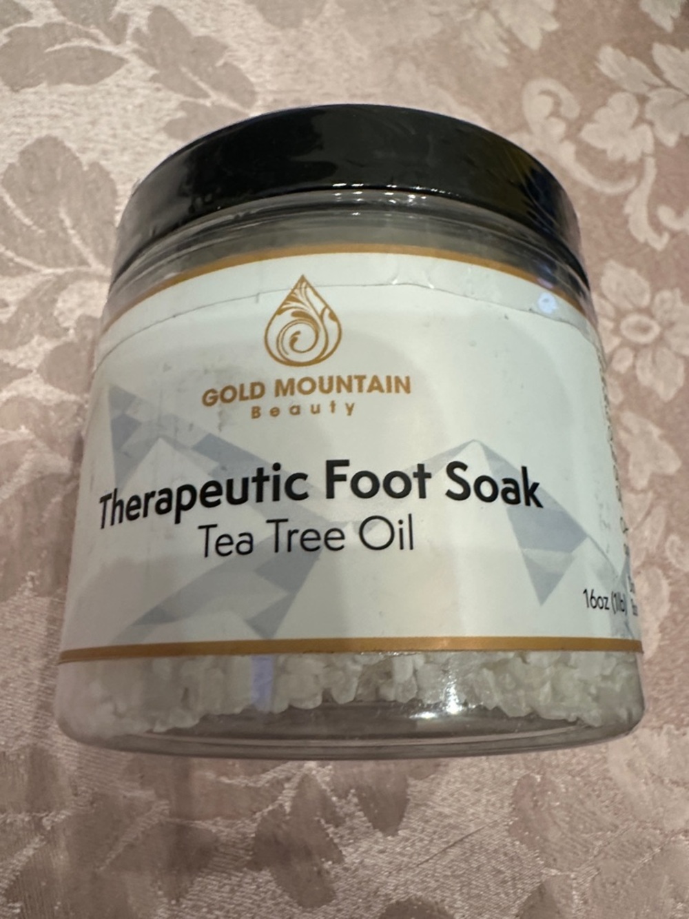 NWOT Sealed Gold Mountain Beauty Therapeutic Foot Soak - Tea Tree Oil (White)